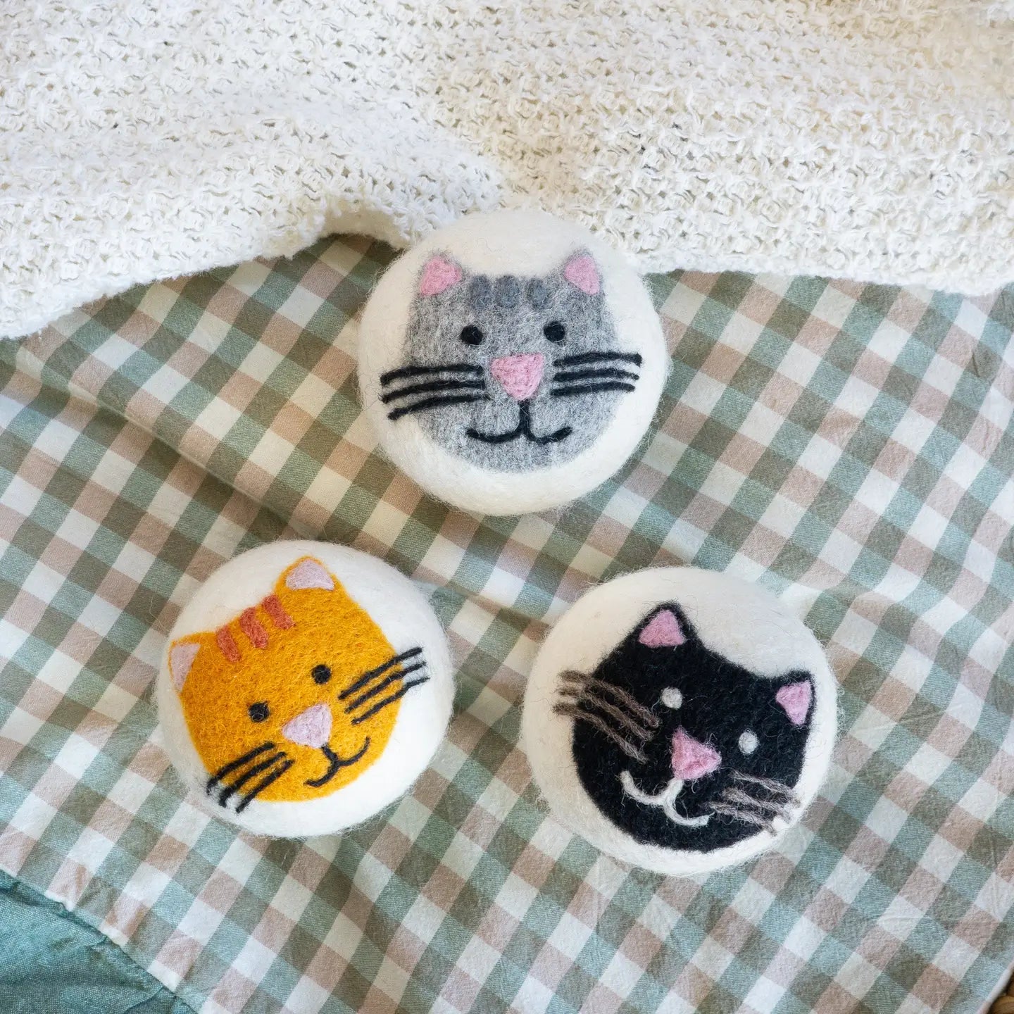 Friendsheep - Fair Trade Single Eco Wool Dryer Balls