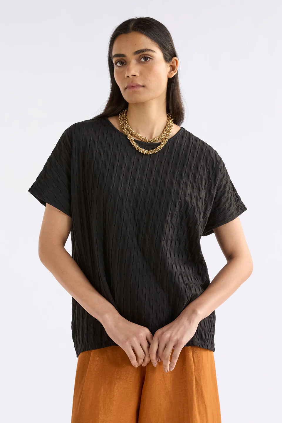 Elk The Label - Orta Boxy Textured Tee Shirt