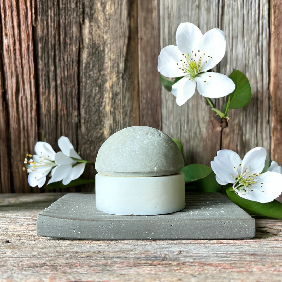 Oneka - Conditioner Bar White Pine + Petitgrain - all things being eco chilliwack canada