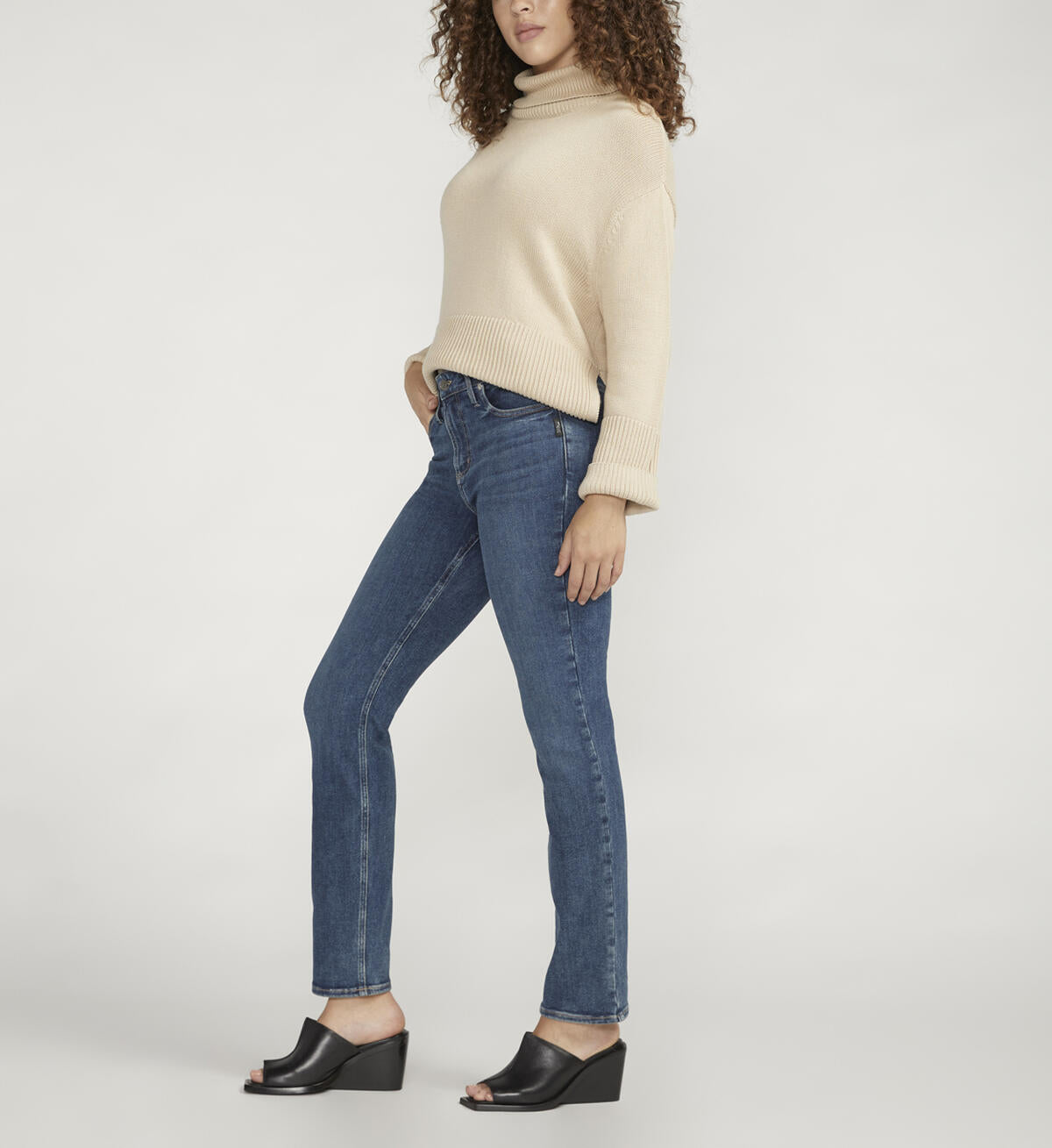 Silver Jeans - Infinite Fit Mid Rise Straight 29"