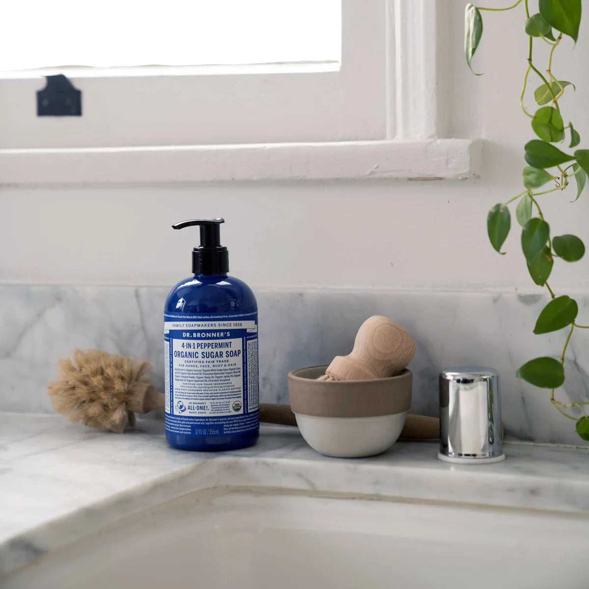 Dr. Bronner's - 4-in-1 Peppermint Organic Sugar Soap