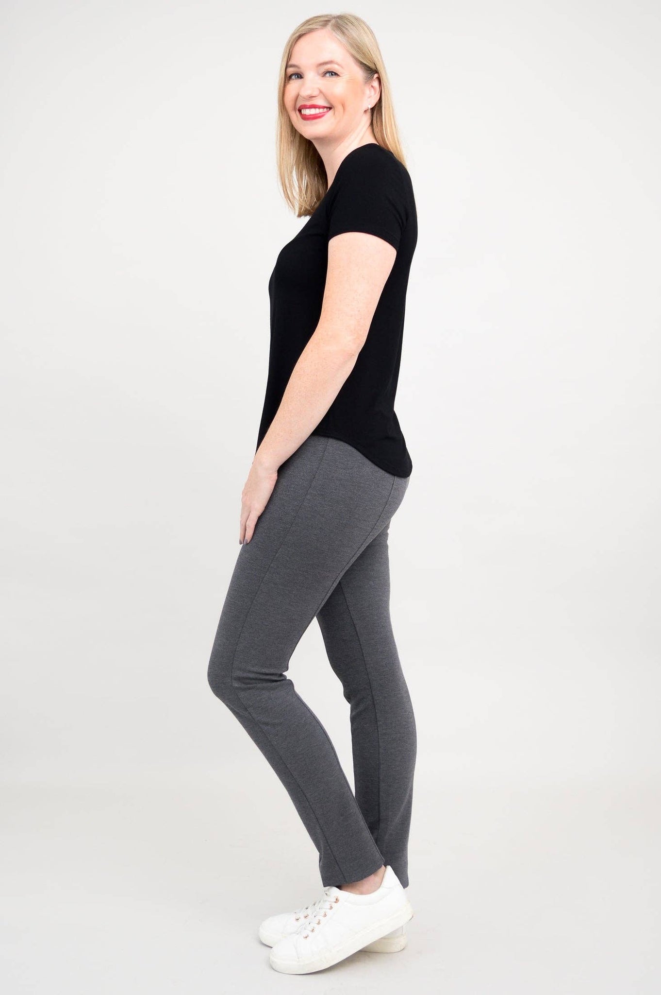 Blue Sky - Tessa Tee - Black