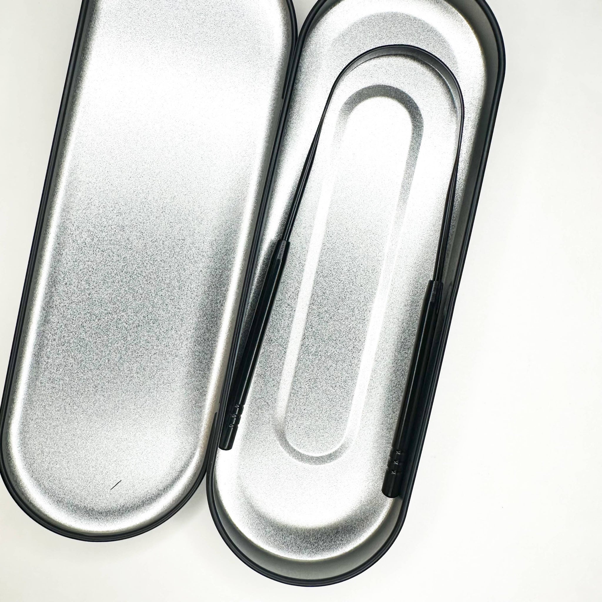 Smile - Reusable Stainless Steel Tongue Scraper