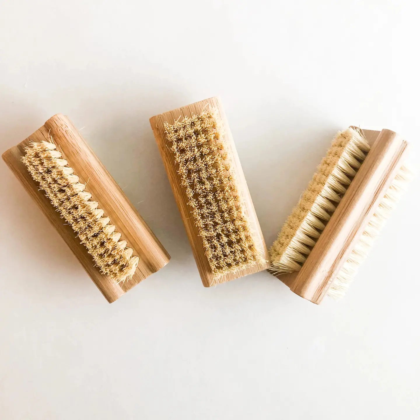 Smile - Natural Bamboo Nail Brush