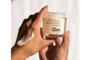 Om - Kaolin + Coconut Milk Radiant Cleansing Balm
