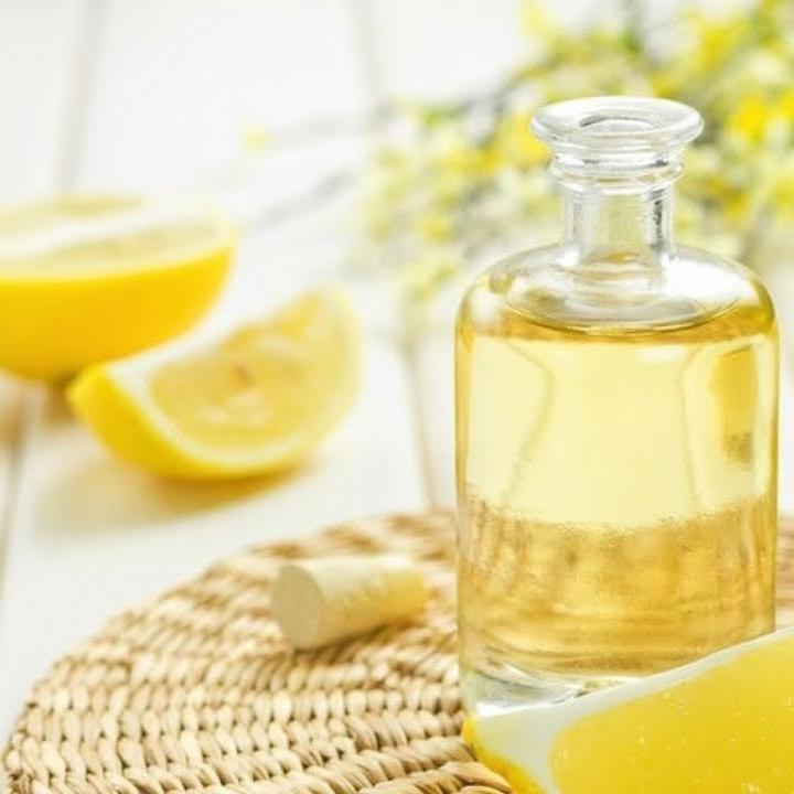 All Things Being Eco - Zero Waste Organic Lemon Bulk Essential Oil